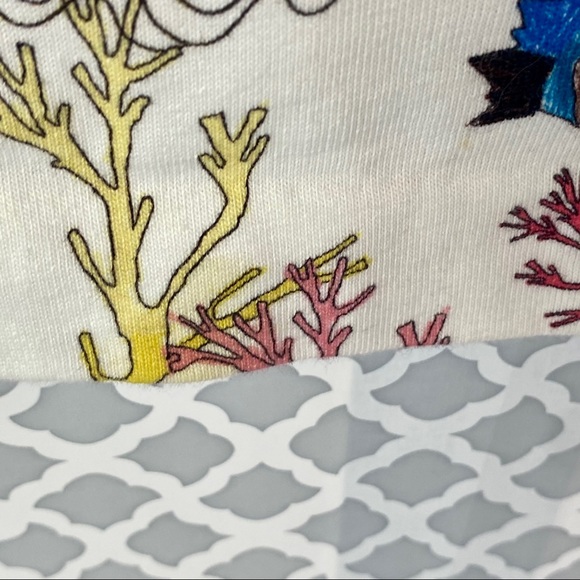 GUC & Other Stories Shell Algae Printed Crop Top - Picture 7 of 12